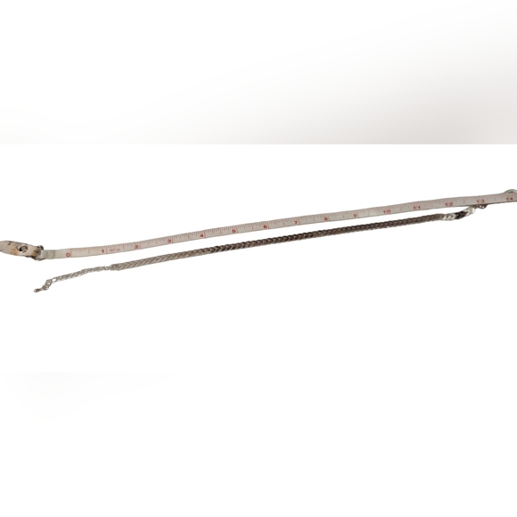 Silver Tone Fishbone Spring Clasp 13 Inch Choker Necklace - Picture 4 of 7